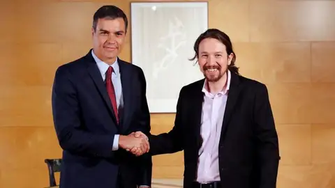Pablo Iglesias y Pedro Sánchez Pablo Iglesias y Pedro Sánchez