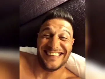 Joaquín vuelve a deleitar a sus seguidores con una ronda de chistes durante la hora de la siesta Joaquín vuelve a deleitar a sus seguidores con una ronda de chistes durante la hora de la siesta