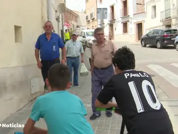 En la localidad madrileña de Valdelaguna viven más jubilados que cotizantes a la seguridad social En la localidad madrileña de Valdelaguna viven más jubilados que cotizantes a la seguridad social