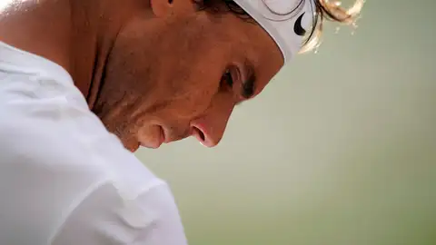 Rafa Nadal pierde ante Federer en las semifinales de Wimbledon DURA DERROTA