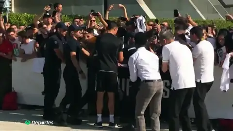 Cristiano Ronaldo desata la locura en su vuelta a los entrenamientos con la Juventus Cristiano Ronaldo desata la locura en su vuelta a los entrenamientos con la Juventus