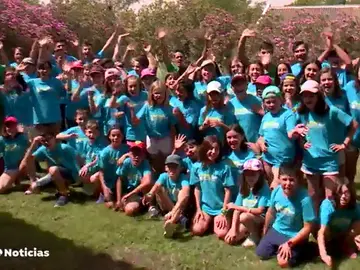 Niños con enfermedades reumatológicas disfrutan en un campamento en Madrid Niños con enfermedades reumatológicas disfrutan en un campamento en Madrid