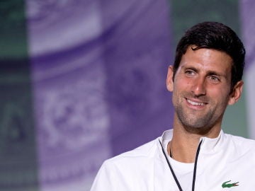 Djokovic en rueda de prensa tras la final de Wimbledon 