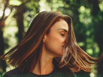 Cuatro peinados fáciles e ideales para media melena Cuatro peinados fáciles e ideales para media melena