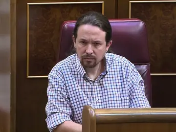 Los gestos del enfrentamiento entre Pedro Sánchez y Pablo Iglesias Los gestos del enfrentamiento entre Pedro Sánchez y Pablo Iglesias