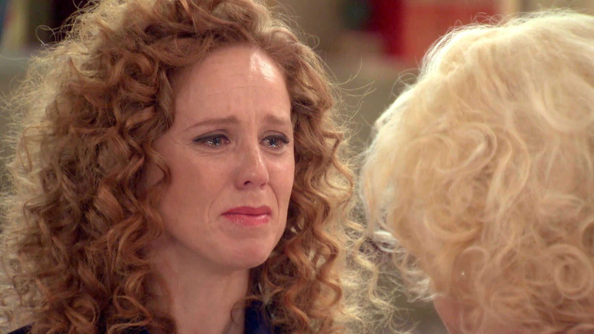 Ana, entre l&aacute;grimas, confiesa su terrible secreto a Ascensi&oacute;n