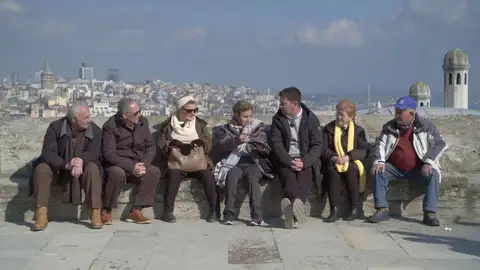 A los viajeros se les desata la ‘pasión turca’: su conversación sin complejos sobre amor y sexo con Arturo Valls A los viajeros se les desata la ‘pasión turca’: su conversación sin complejos sobre amor y sexo con Arturo Valls