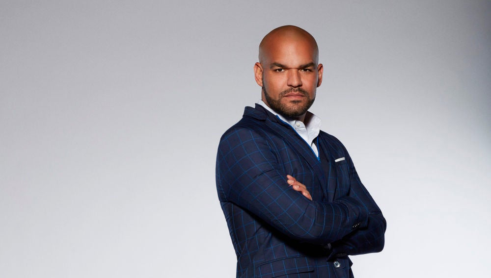 Amaury Nolasco es Mike Álvarez