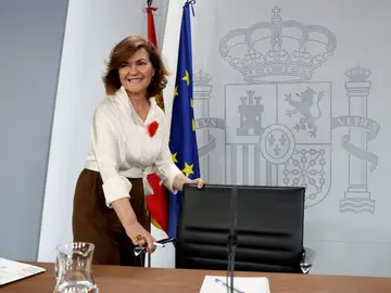 Carmen Calvo en rueda de prensa Carmen Calvo en rueda de prensa