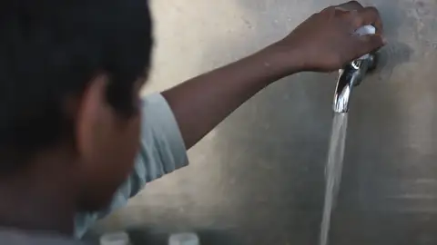 El agua se convierte en arma de guerra El agua se convierte en arma de guerra