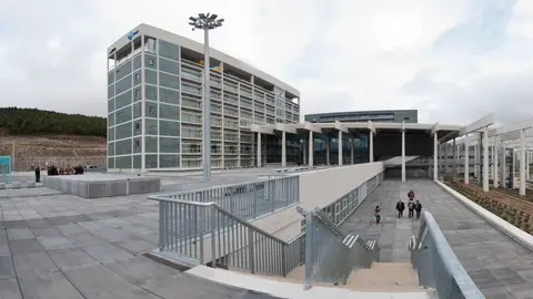 Nuevo Hospital Universitario de Burgos Nuevo Hospital Universitario de Burgos