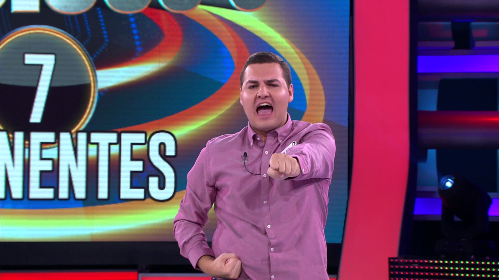 Martín demuestra su cinturón negro de karate en medio del plató de ‘¡Ahora caigo!’ 