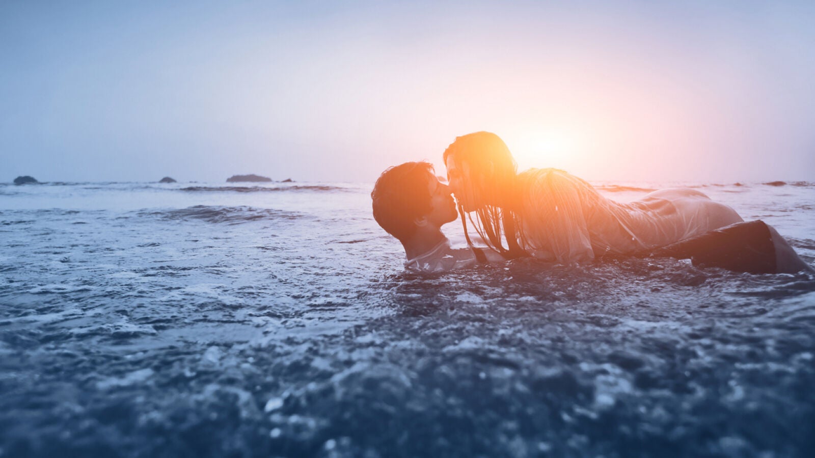 ¿Sexo en el agua? Esto es lo que NO debes hacer