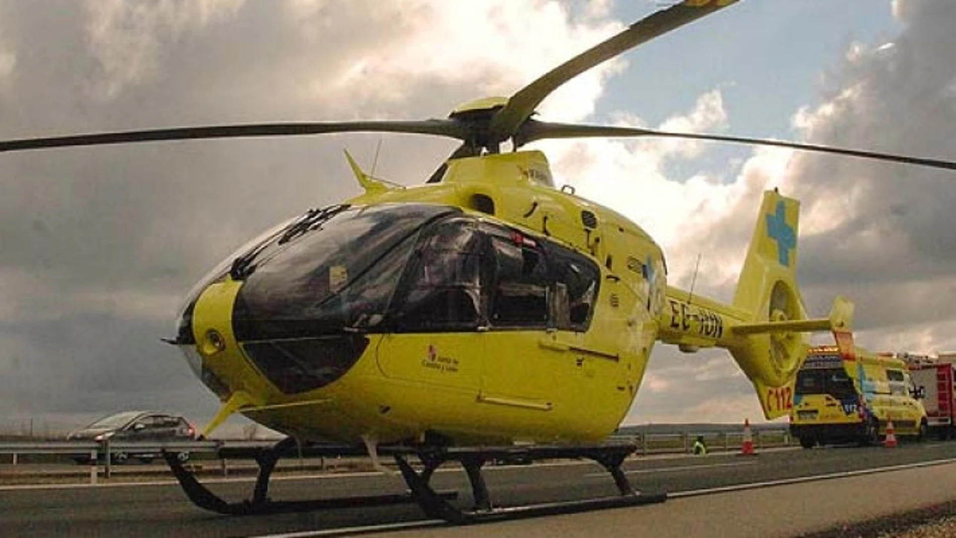 El helicóptero de emergencias de CYL El helicóptero de emergencias de CYL