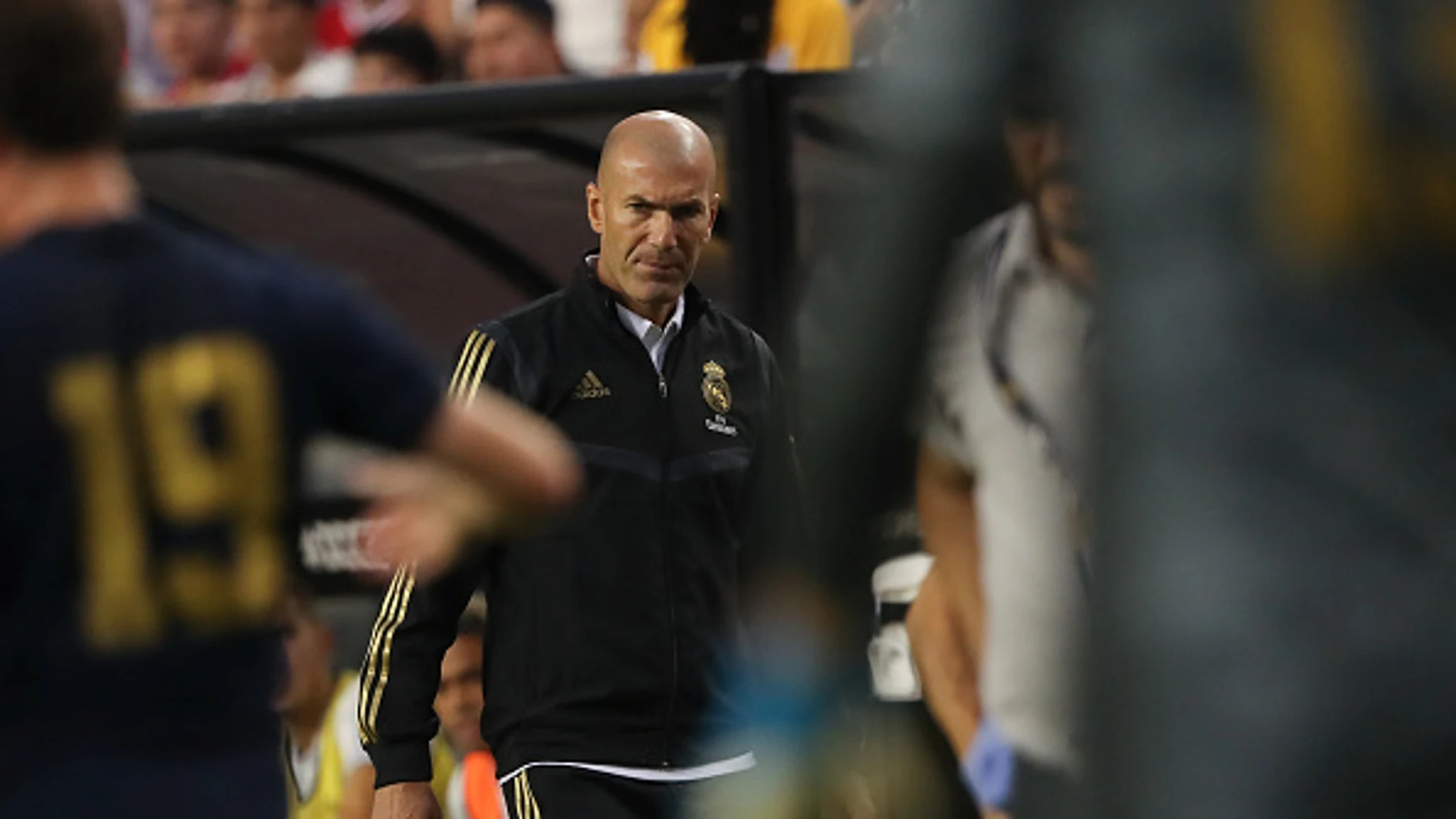Zidane durante el partido con el Arsenal Zidane durante el partido con el Arsenal