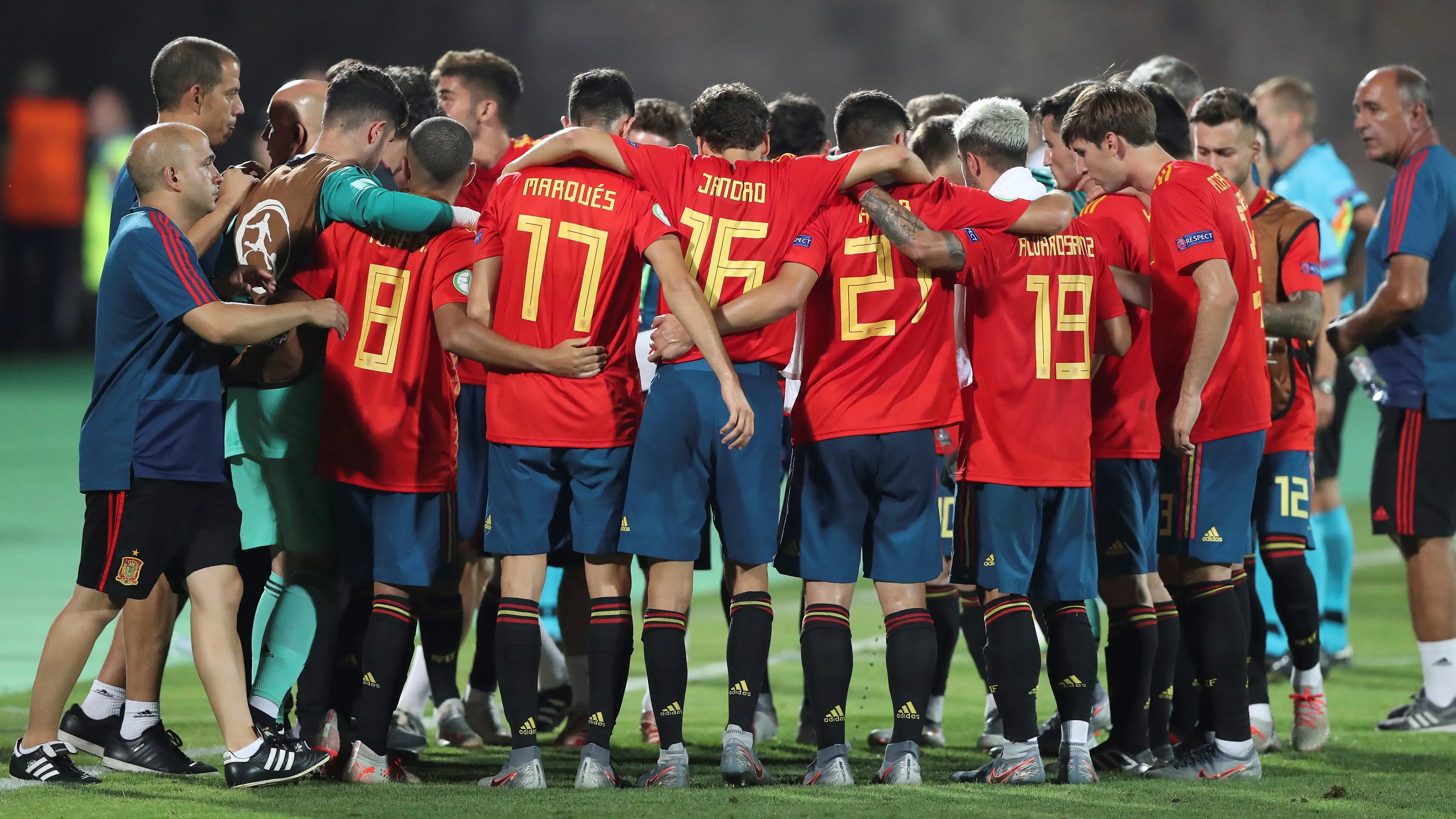 La Selección de España sub 19 en el partido de semifinales La Selección de España sub 19 en el partido de semifinales