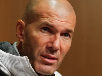 Zinedine Zidane, entrenador del Real Madrid tras la dura derrota Zinedine Zidane, entrenador del Real Madrid tras la dura derrota