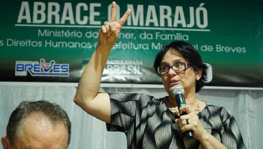 Damares Alves, ministra de la Mujer, Familia y Derechos Humanos en Brasil