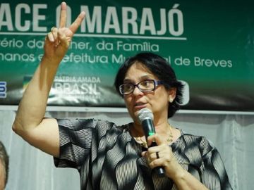 Damares Alves, ministra de la Mujer, Familia y Derechos Humanos en Brasil