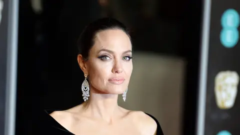 Angelina Jolie Angelina Jolie