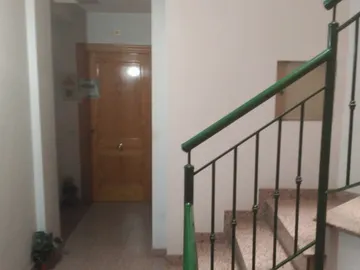 Entrada del inmueble donde ocurrió el suceso de Beniel Entrada del inmueble donde ocurrió el suceso de Beniel