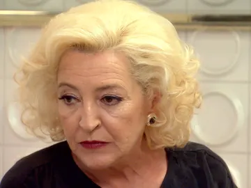 Ascención chantajea a Ana para que no declare sobre la muerte de Salvador Ascención chantajea a Ana para que no declare sobre la muerte de Salvador