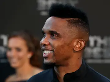 Deportes Antena 3 (04-04-20) Drogba y Eto'o estallan contra los médicos que quieren probar las vacunas contra el coronavirus en África Deportes Antena 3 (04-04-20) Drogba y Eto'o estallan contra los médicos que quieren probar las vacunas contra el coronavirus en África