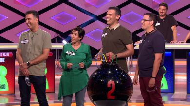 El equipo de los 'Bolis Rojos' llega a '¡Boom!' para sorprender a Juanra Bonet con una divertida confesión