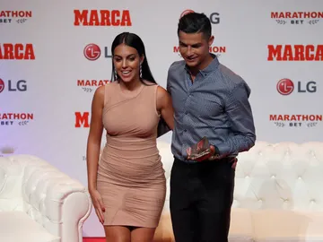 Cristiano Ronaldo y Georgina Rodríguez Cristiano Ronaldo y Georgina Rodríguez