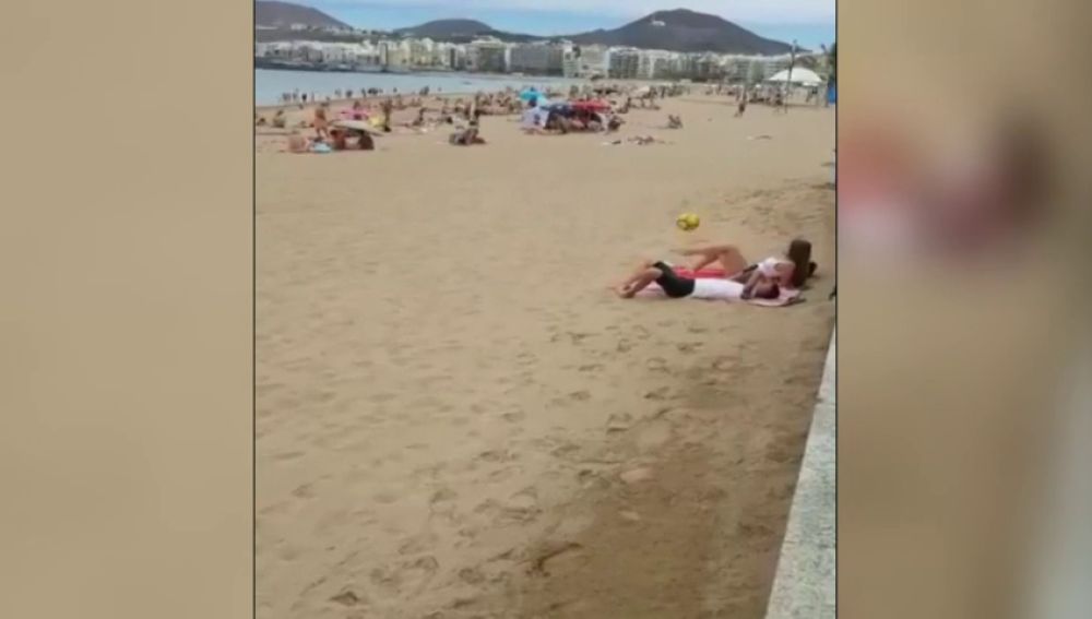 El vídeo viral en la playa de la futbolista Paula Medina: "Yo lo hago como algo normal, común"