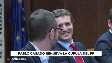 Casado aborda la primera remodelación interna del partido situando a sus fieles en los puestos clave