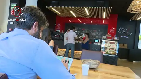 "Work-café" : El nuevo modelo de sucursal bancaria "Work-café" : El nuevo modelo de sucursal bancaria
