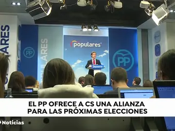 Casado quiere una lista conjunta con Ciudadanos tras los buenos resultados en Navarra Casado quiere una lista conjunta con Ciudadanos tras los buenos resultados en Navarra