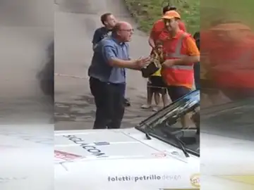 "¡Profanadores!": El cura de Castiglione recrimina a los participantes de un rally histórico "¡Profanadores!": El cura de Castiglione recrimina a los participantes de un rally histórico