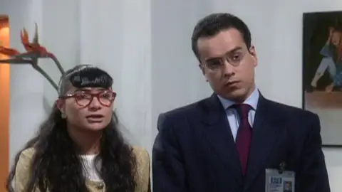 Yo soy Betty, la fea - Temporada 1 - Capítulo 200 Yo soy Betty, la fea - Temporada 1 - Capítulo 200