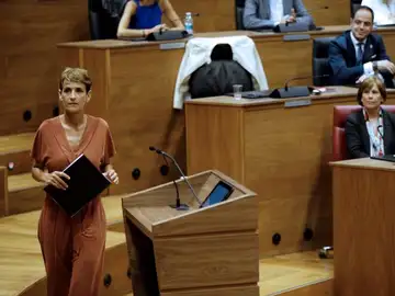 María Chivite en el Parlamento de Navarra María Chivite en el Parlamento de Navarra