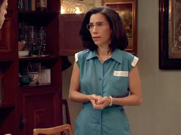 Manolita alerta a Marcelino de la complicada situación de María Manolita alerta a Marcelino de la complicada situación de María