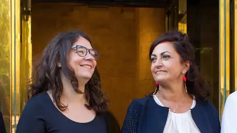 La candidata al gobierno riojano del PSOE Concha Andreu y la diputada de Podemos, Raquel Romero La candidata al gobierno riojano del PSOE Concha Andreu y la diputada de Podemos, Raquel Romero