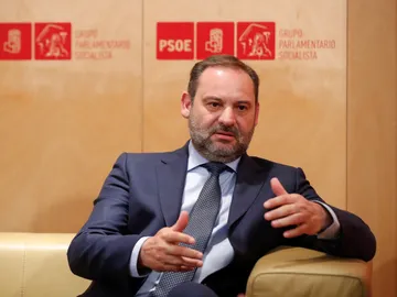 El ministro de Fomento en funciones, José Luis Ábalos El ministro de Fomento en funciones, José Luis Ábalos