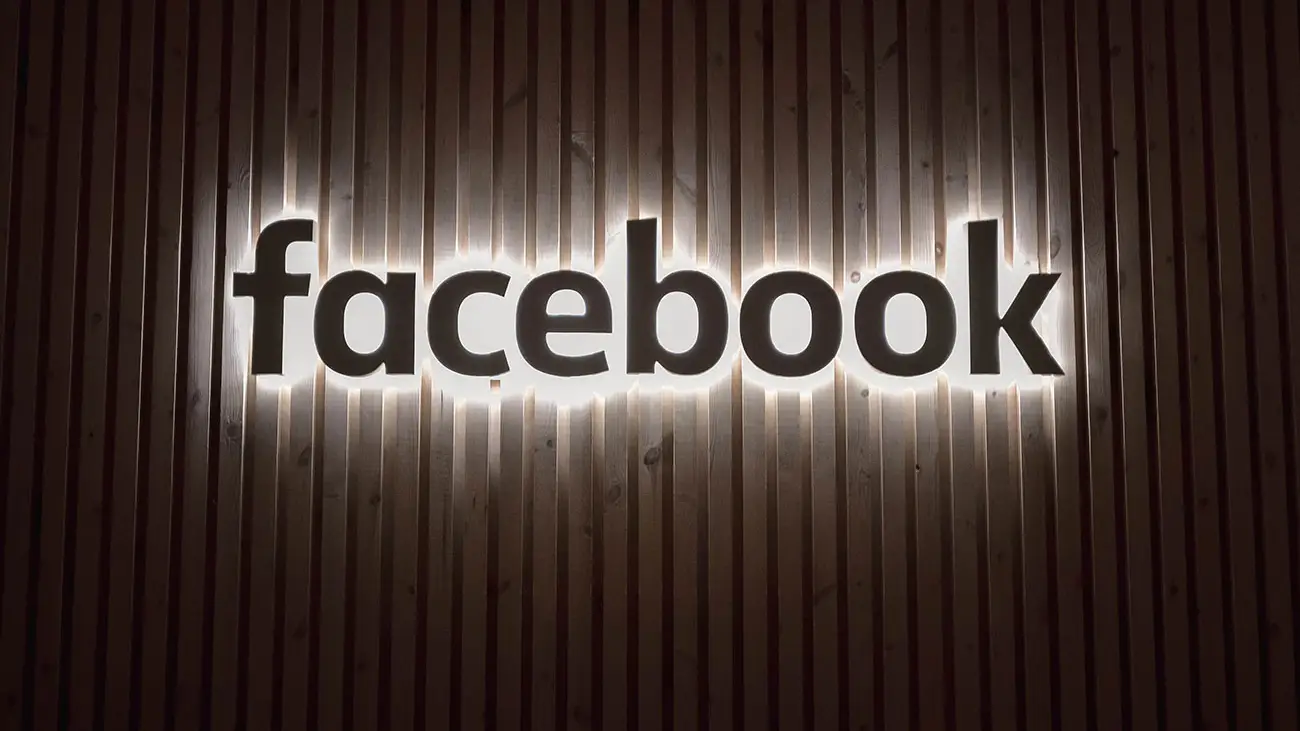 Facebook Facebook