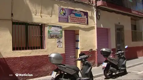 Investigan la venta ilegal de comida por una ONG a personas desfavorecidas en Torrevieja Investigan la venta ilegal de comida por una ONG a personas desfavorecidas en Torrevieja