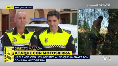 Un hombre con una motosierra amenaza a la policía: 