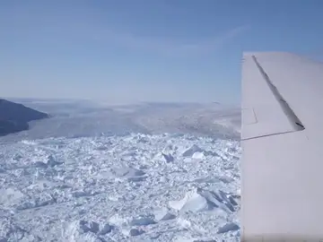 Los microplásticos se están acumulando en el hielo del Ártico Los microplásticos se están acumulando en el hielo del Ártico