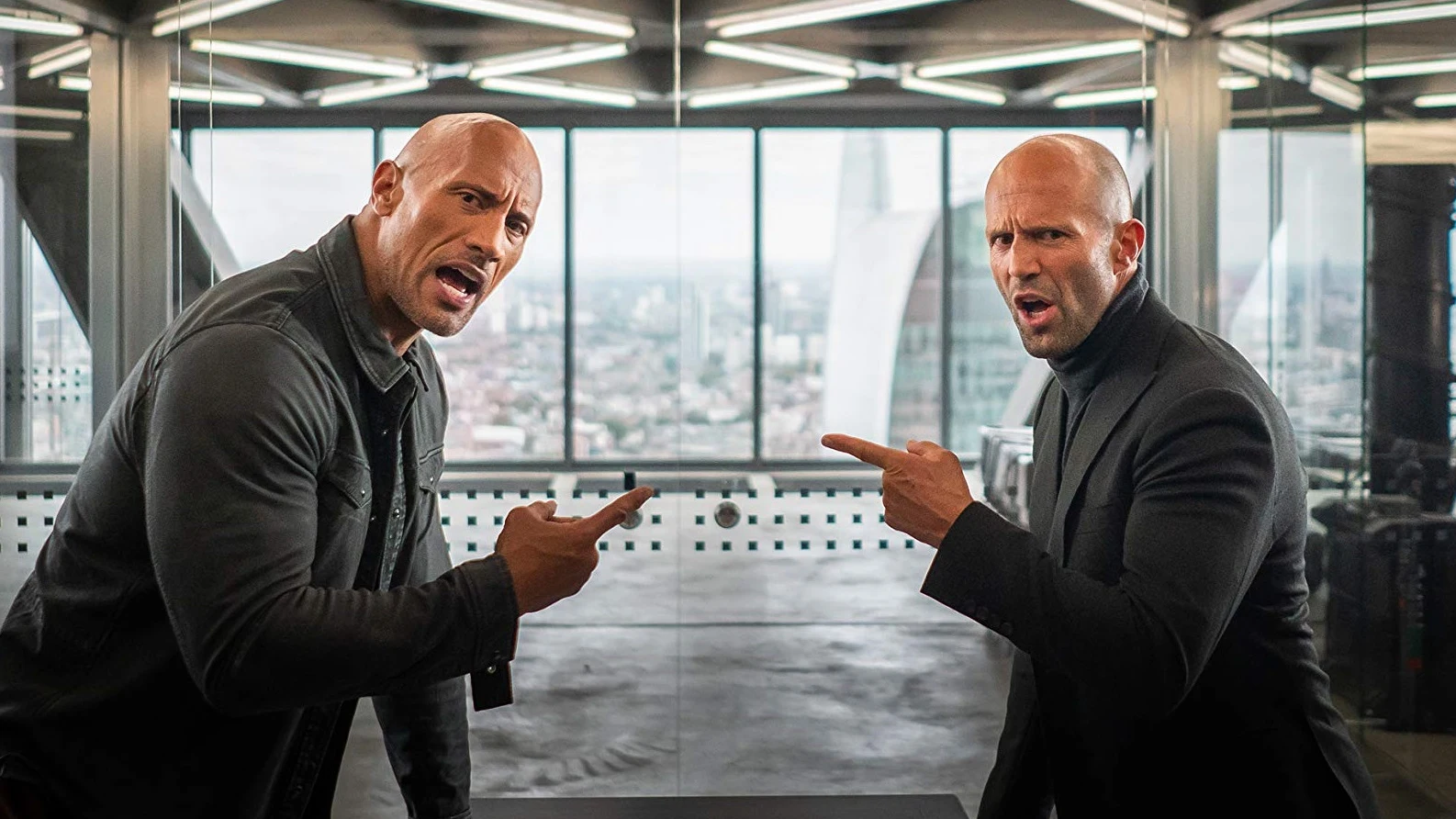 Dwayne Johnson y Jason Statham en 'Hobbs and Shaw' Dwayne Johnson y Jason Statham en 'Hobbs and Shaw'