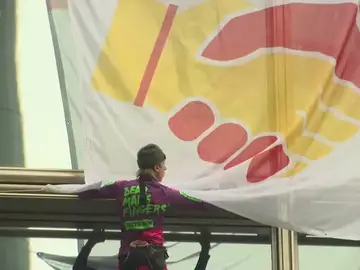 El escalador francés Alain Robert El escalador francés Alain Robert