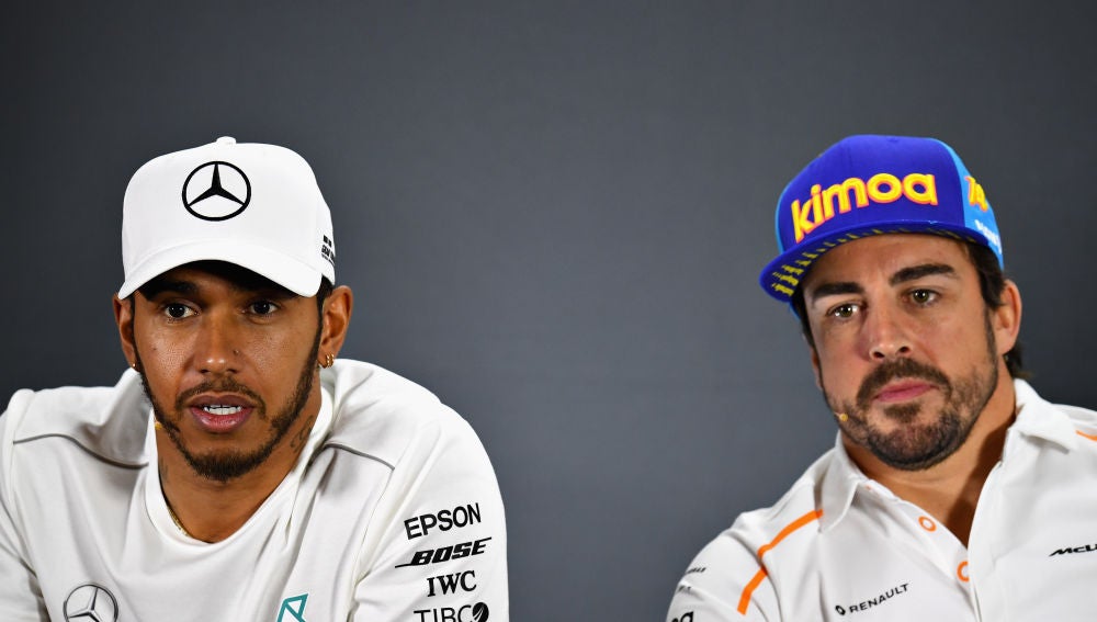 Hamilton y Alonso en rueda de prensa