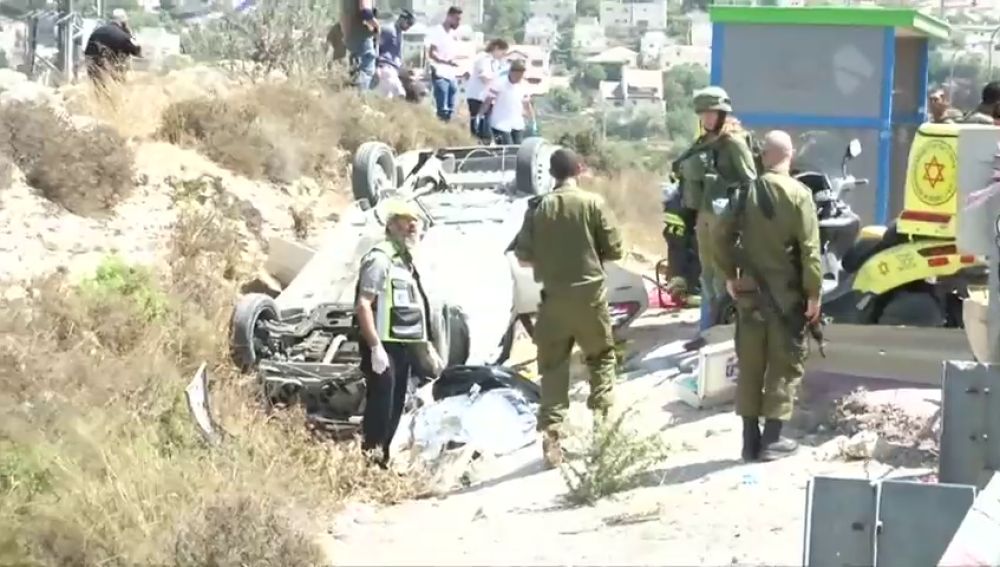 Dos israelíes heridos en posible ataque con atropello en Cisjordania