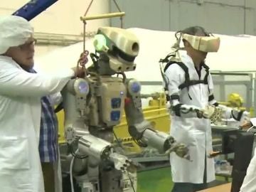 El robot humanoide que Rusia prepara para lanzar al espacio