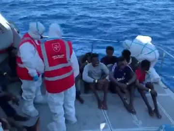 REEMPLAZO Los 27 menores no acompañados a bordo del Open Arms son evacuados a Lampedusa REEMPLAZO Los 27 menores no acompañados a bordo del Open Arms son evacuados a Lampedusa