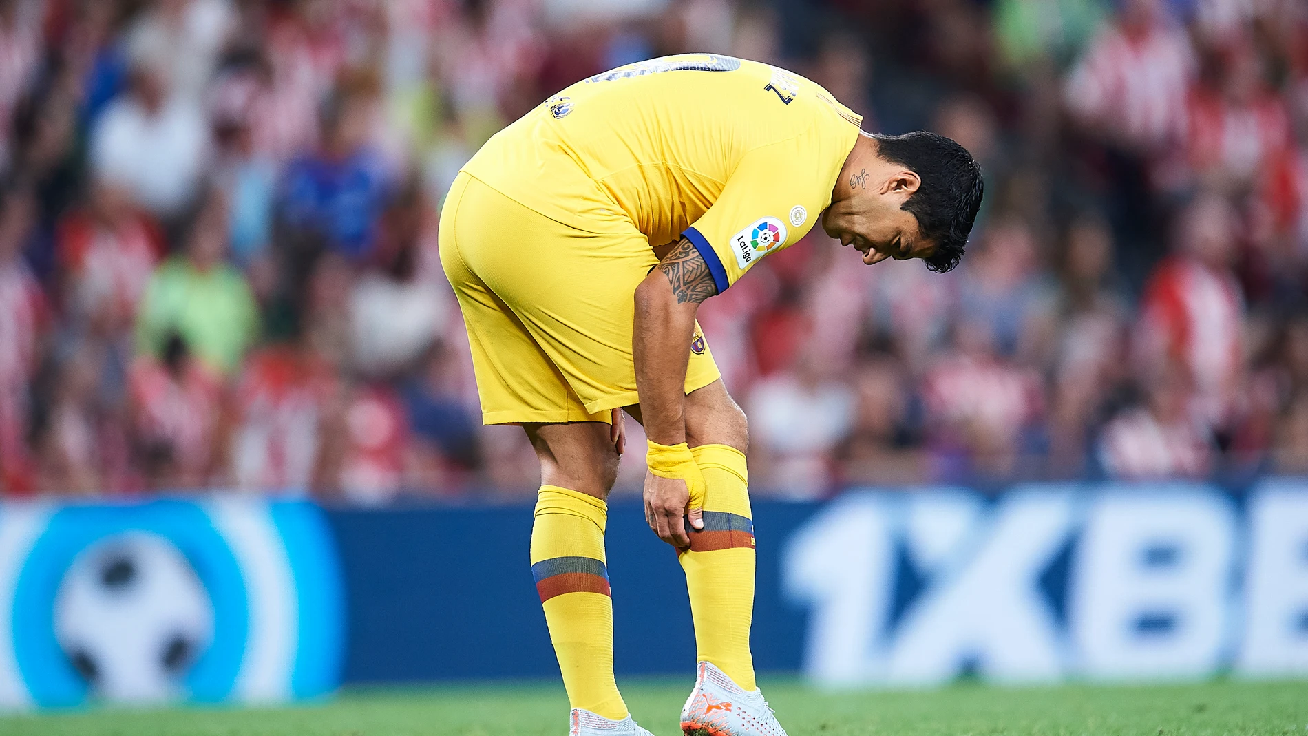 Luis Suárez con molestias en la pierna derecha Luis Suárez con molestias en la pierna derecha